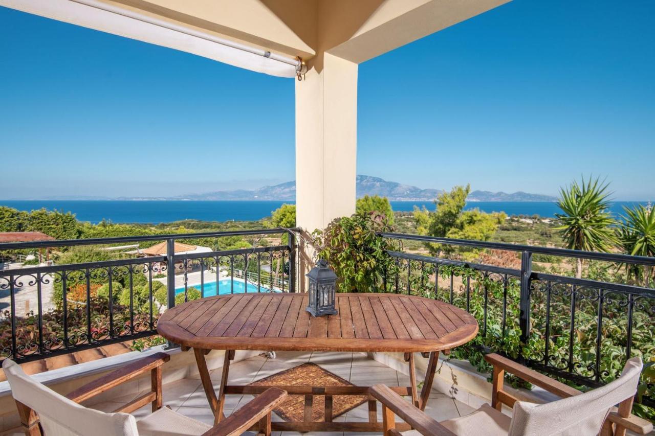 Lithies Sea View Boutique Aparthotel Koríthion