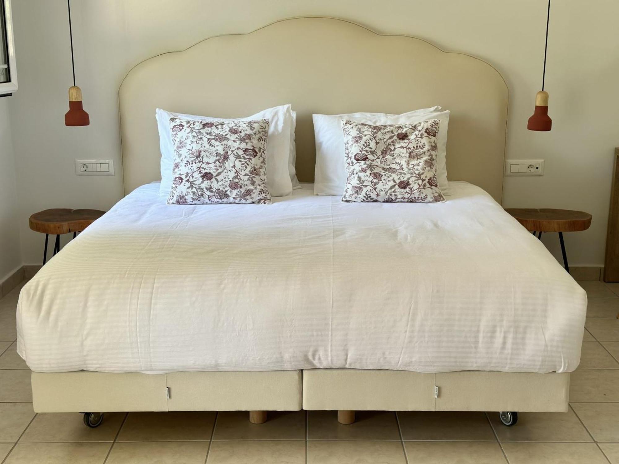 Aparthotel Lithies Sea View Boutique