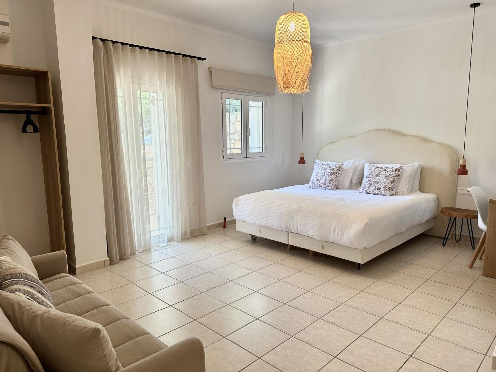 Aparthotel Lithies Sea View Boutique 2*