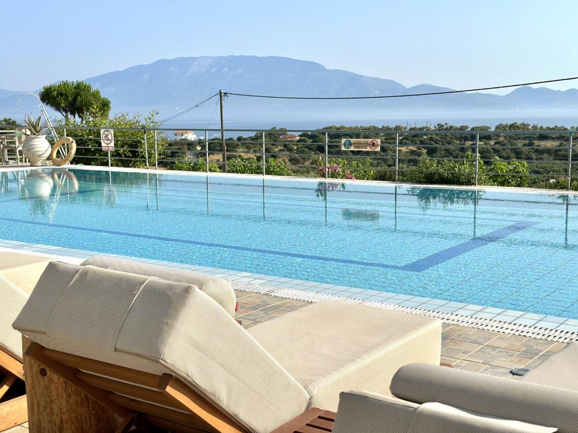 Lithies Sea View Boutique Aparthotel